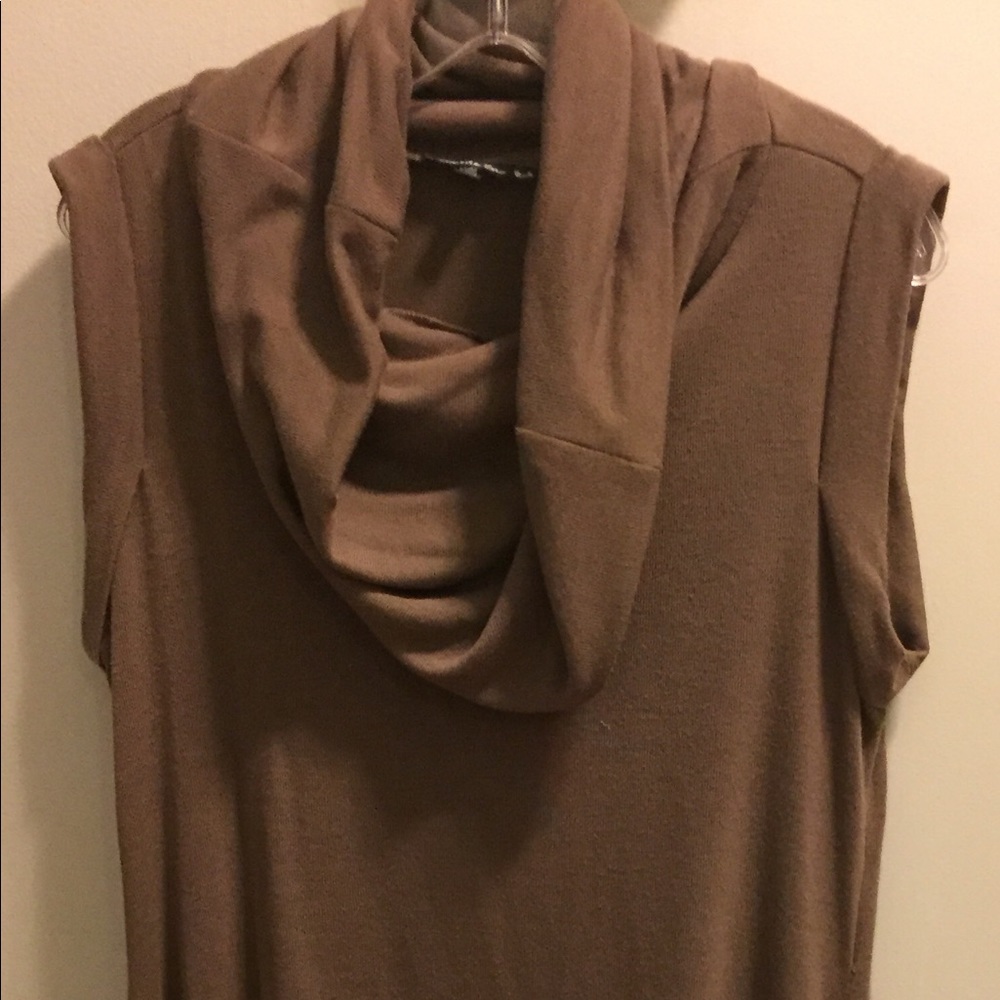 Sleeveless sweater